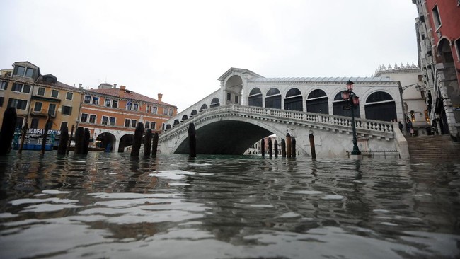 Venesia Itali Diterjang Banjir