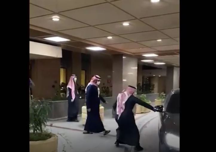 Bin Salman muncul kembali