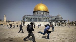 Serangan Lanjutan Israel pada Warga Palestina di Al-Aqsa