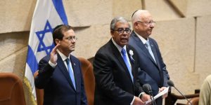 Isaac Herzog Resmi Disumpah Sebagai Presiden ke-11 Israel