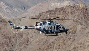 Helikopter India Jatuh di Kashmir, Pencarian Masih Dilakukan