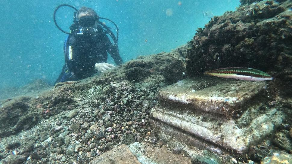 Kota Romawi Kuno yang Ditenggelamkan Laut