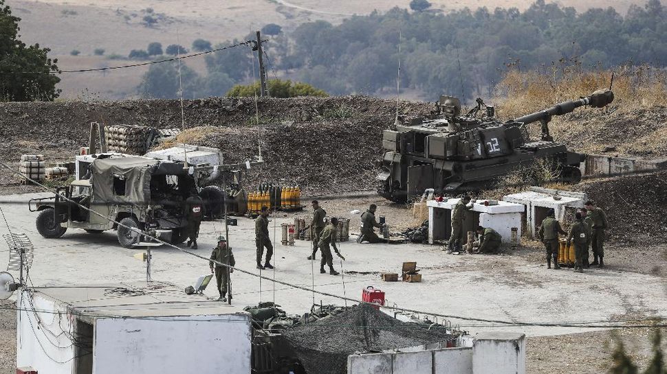 Tank Israel Bombardir Perbatasan Libanon