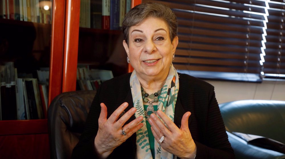 Cendekiawan, aktivis, dan politikus Palestina, Hanan Ashrawi.