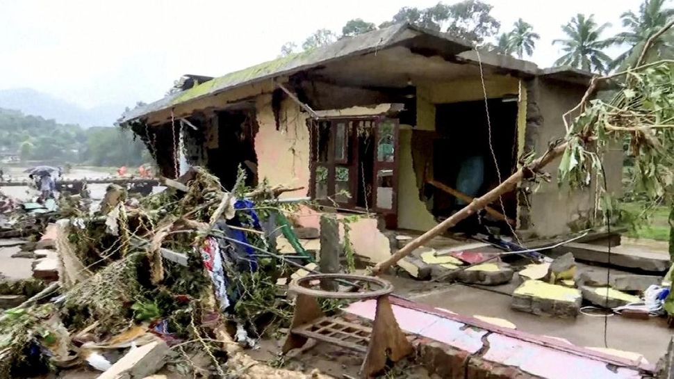 Banjir Perenggut Nyawa Luluh Lantakan India