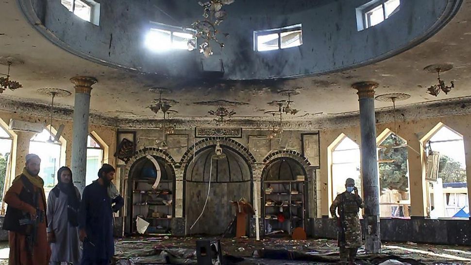 Bom Bunuh Diri Teror Masjid Syiah Afghanistan