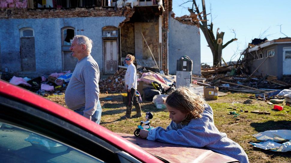 Tornado Dahsyat Luluh Lantakkan Kota Kentucky AS