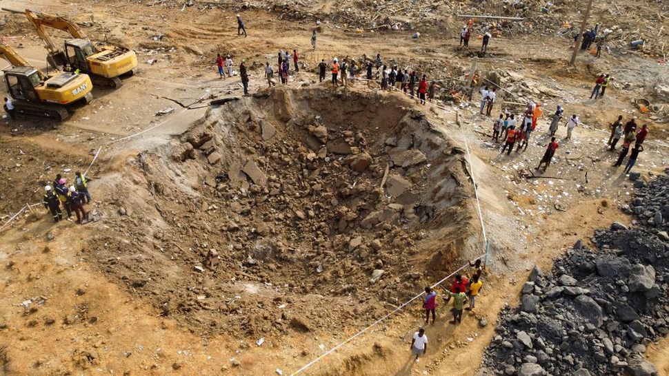 Ledakan Tambang Menghancurkan Kota di Ghana 