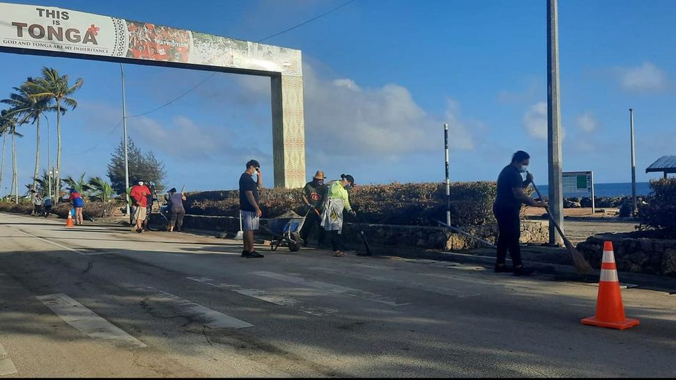 Kondisi Tonga Lebih Dekat usai Erupsi dan Tsunami