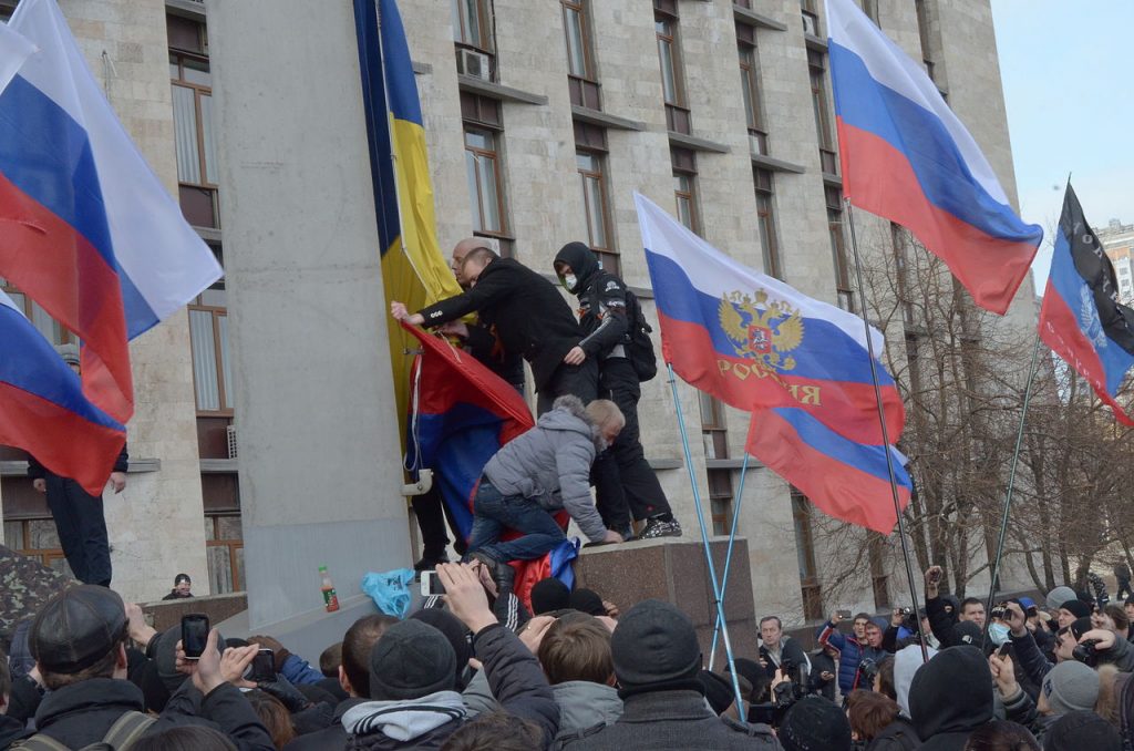 bendera rusia di ukraina