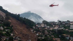 Harapan Meredup, Tim Penyelamat Teruskan Gali Lumpur Cari Korban Banjir Brazil