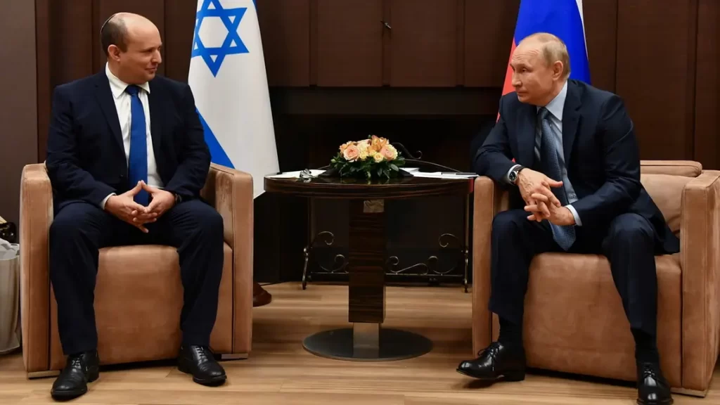 Israel Main Dua Kaki di Ukraina: Penengah, Tapi Bagi-bagi Senjata