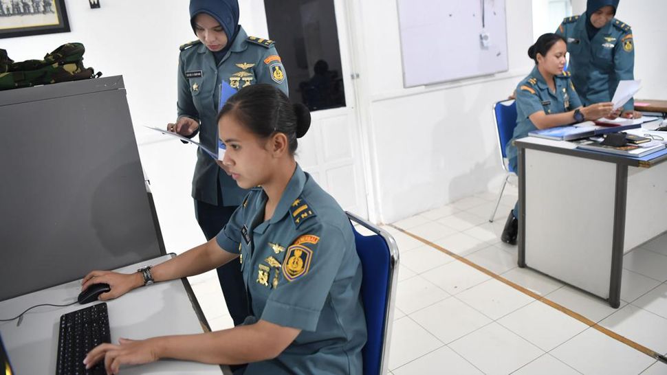 Rajawali Perempuan Penjaga Laut Nusantara