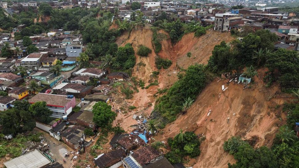 Brasil Berduka Usai Hujan dan Longsor Tewaskan 35 Orang