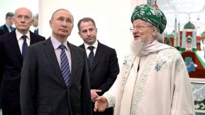 Putin Puji Keberanian dan Peran Tentara Muslim Rusia di Perang Ukraina