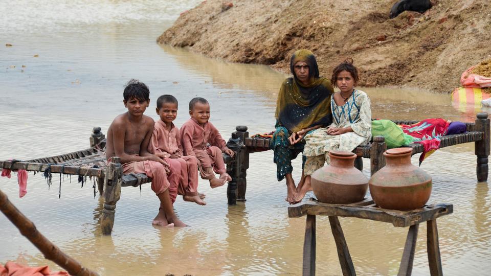 15% Populasi Pakistan Terkena Dampak Banjir Muson, Hampir 1.000 Orang Tewas