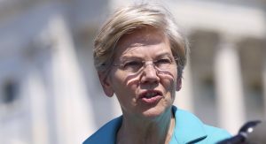 Senator Warren: Fed Dapat Mengarahkan Ekonomi AS Ke Dalam Resesi