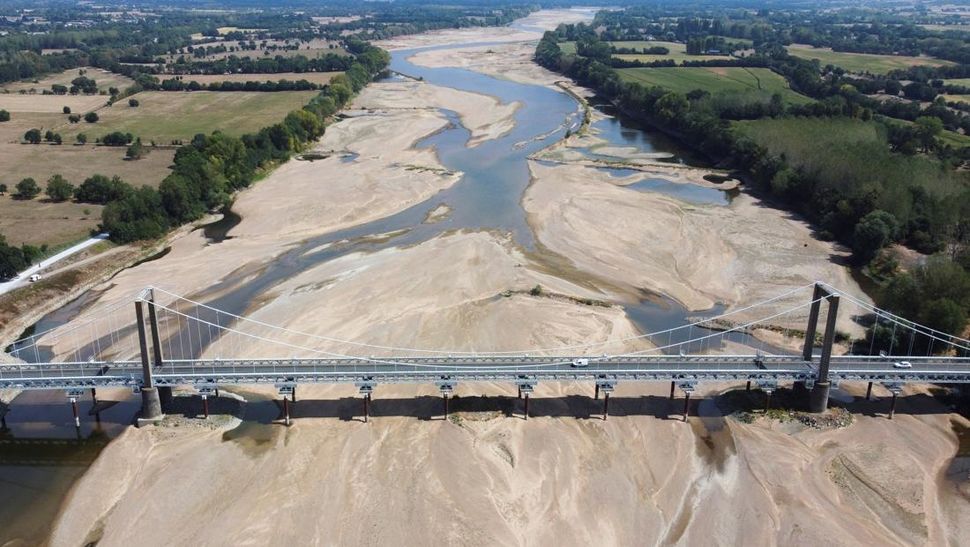 Cuaca Ekstrem Buat Sungai di 3 Benua Kekeringan