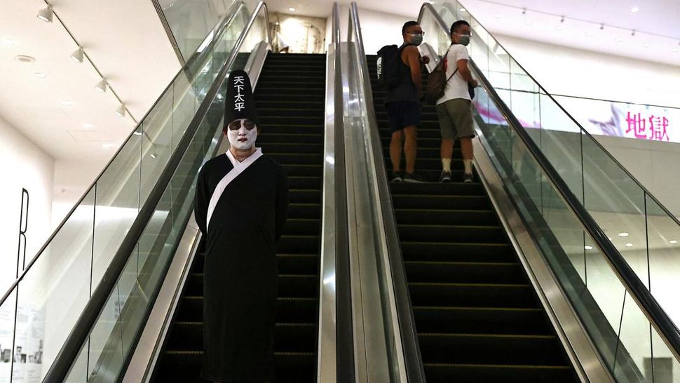 Menyambut Bulan Hantu, China Pamerkan Jenis Vampir