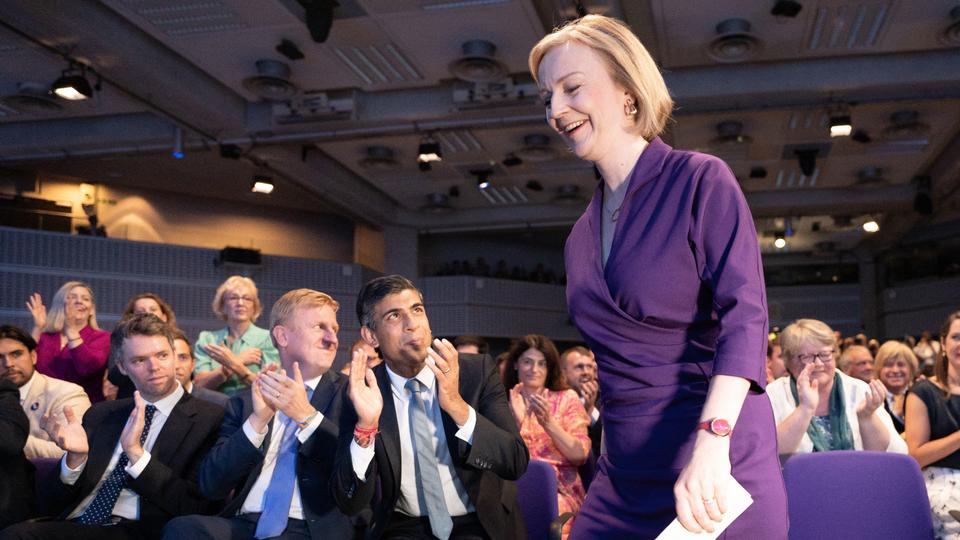 Siapakah Liz Truss Perdana Menteri Baru Inggris yang Menggantikan Boris Johnson