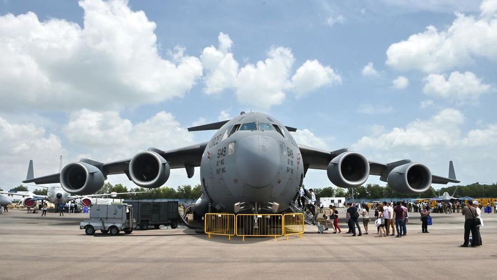 [FOTO] - Penampilan 'Raksasa' Boeing C-17 Globemaster III - Purnawarta