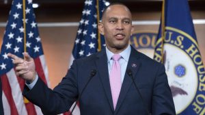 Demokrat DPR AS Pilih Hakeem Jeffries sebagai Pemimpin Partai Kulit Hitam Pertama