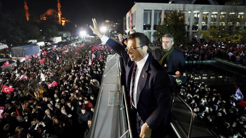 Ekrem Imamoglu, Wali Kota Istanbul Musuh Erdogan Dijebloskan ke Penjara