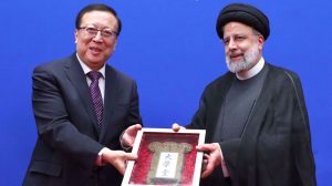 Universitas Peking Beri Gelar Akademik Kehormatan kepada Presiden Iran