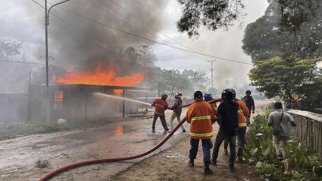 10 Tewas dalam Kerusuhan Massa di Wamena