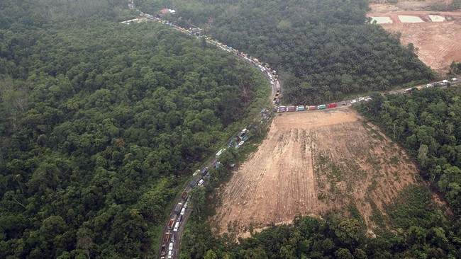 Jalan Nasional Jambi Lumpuh