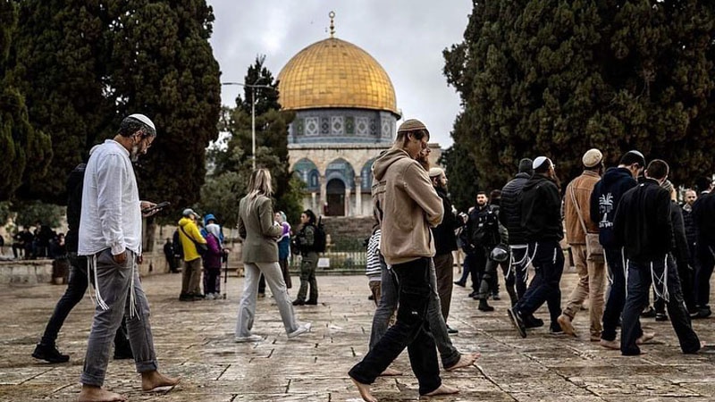 Pemukim Zionis Masuk ke Kompleks al-Aqsa