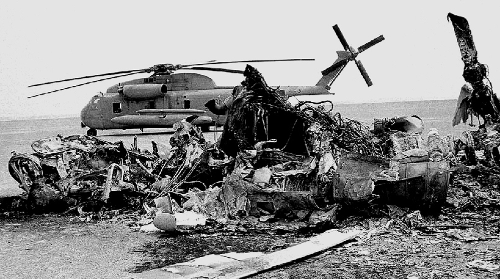 Iran Sarankan AS Untuk Belajar Dari Kekalahan Memalukan Di Gurun Tabas 1980