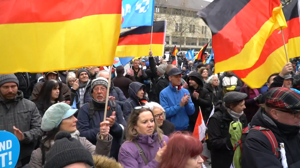 Demonstran Jerman: Kami Ingin Hidup Damai di Eropa Bersama Rusia