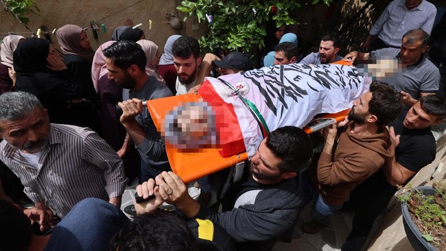 Iringan Pemakaman Warga Palestina yang Dibunuh Pasukan Israel