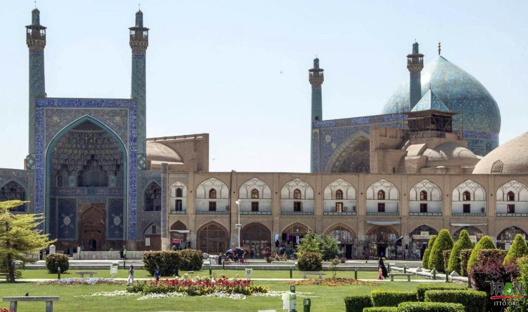 Masjid Imam di Isfahan; Pesona Keindahan Arsitektur Iran