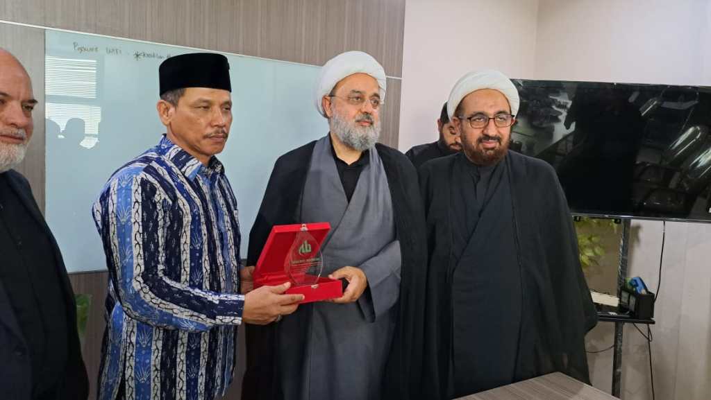 Kampanyekan Persatuan Islam, Delegasi Forum Internasional Pendekatan Mazhab Islam Kunjungi ABI