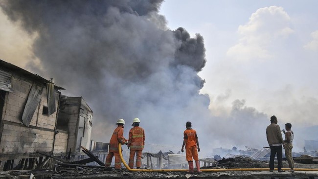 Kebakaran Permukiman Warga di Kapuk Muara