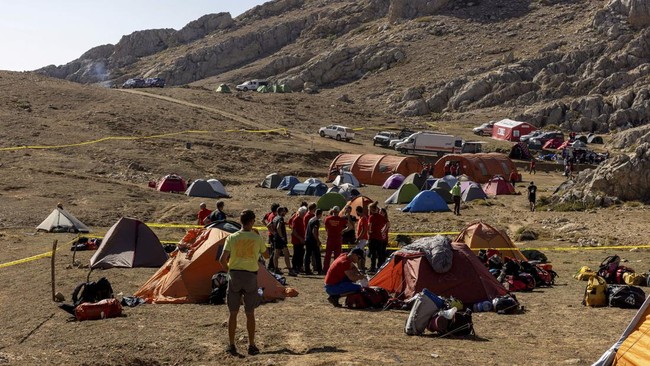 Penakluk Gua Asal AS Terjebak di Kedalaman 1.000 Meter di Turki