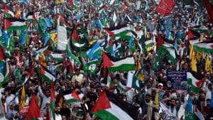 Ribuan Orang Berunjuk Rasa di Pakistan untuk Protes Pemboman Israel di Gaza