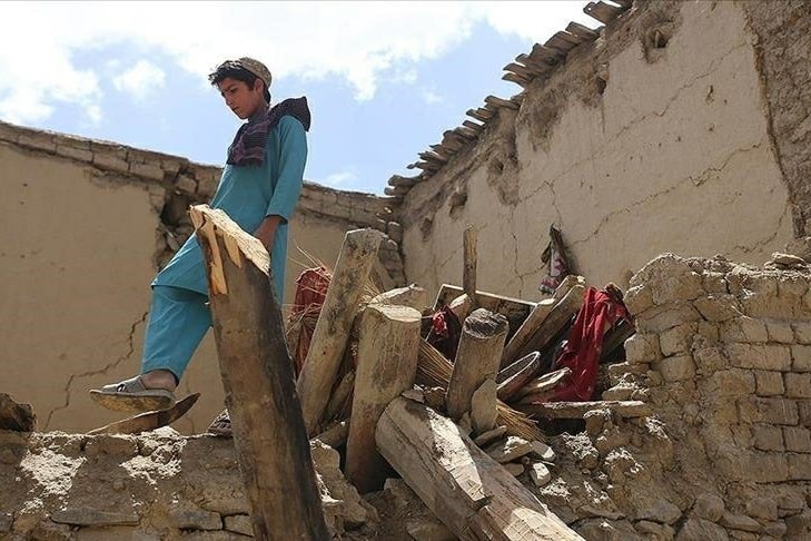 Gempa di Herat Afghanistan Tewaskan 2000 Jiwa