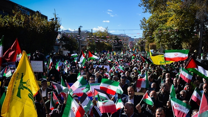 [FOTO] - Warga Iran Berkumpul Dukung Anak-anak Palestina