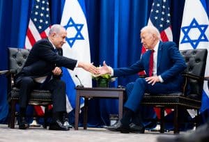 Pejabat AS Biden Tidak Punya Rencana Batasi Bantuan Militer ke Israel