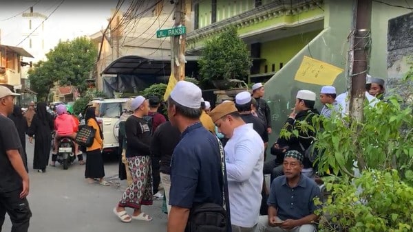 Istri Habib Rizieq Meninggal Dunia, Pelayat Berdatangan ke Rumah Duka