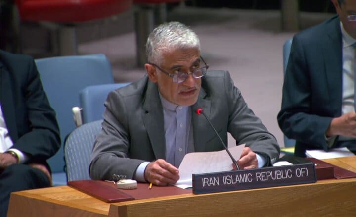 Iran Bela Operasi Melawan Teroris Takfiri Terkait Dengan Israel