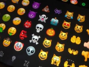 Pejabat Rusia Emoji Gay Harus Dilarang