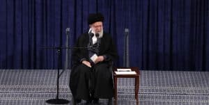 Ayatullah Khamenei Serukan Boikot Israel