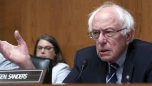 Bernie Sanders Kecam Kongres AS atas Kemunafikan yang Irasional terhadap Gaza