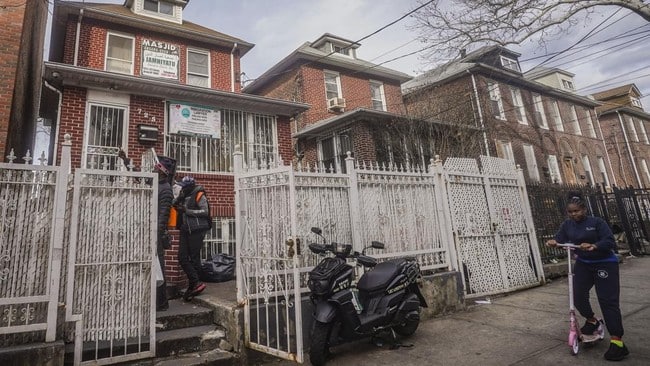 Masjid di New York Kesulitan Tampung Imigran saat Ramadan