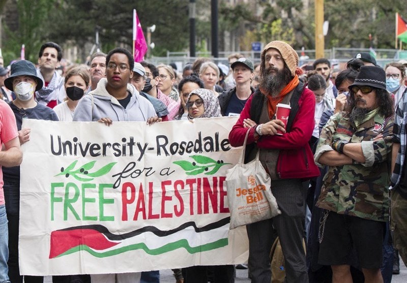 Demonstran Pro-Palestina Tetap Teguh di Universitas Toronto meski Ada Pemberitahuan Pelanggaran