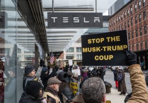 dealer tesla